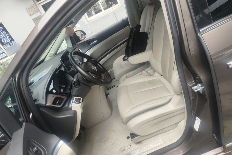 Used Buick GL8 2021 Land Cruiser Executive 652T Premium Model