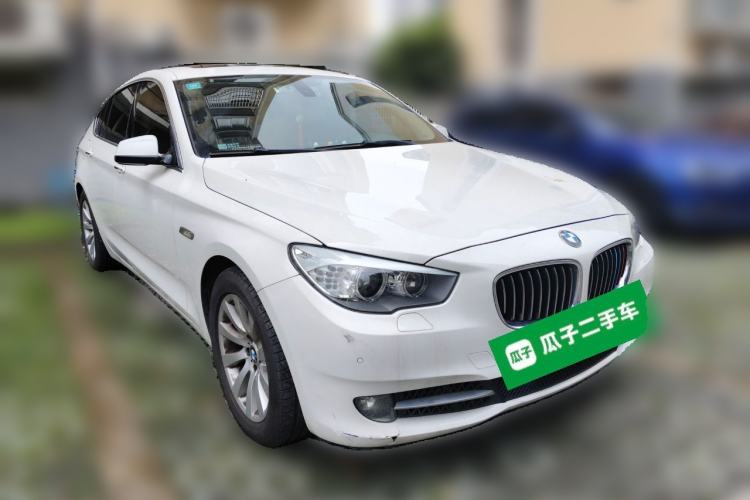 Used BMW 5 Series GT 2010 535i Leading Model Front Right 45 Deg