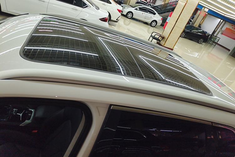 Used Zotye Domy X7 2017 1.8T Manual Luxury Model
