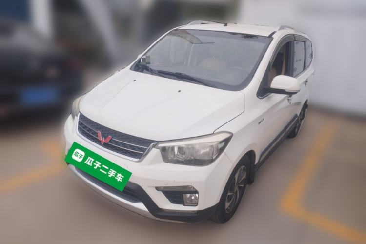 Used Wuling Hongguang 2016 1.5L S1 Deluxe Model China V-standard