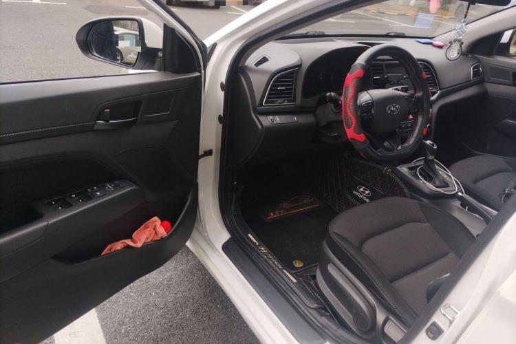 Used Hyundai Elantra (6th Generation / Lingdong) 2018 1.4T Dual-Clutch Xuan Dong · Dynamic Edition