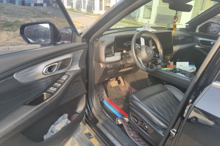 Used GAC Trumpchi GS8 2022 Linghang Series 2.0 TGDI Two-Wheel-Drive Luxury Smart Connectivity Version (7 Seats) Driver Seat