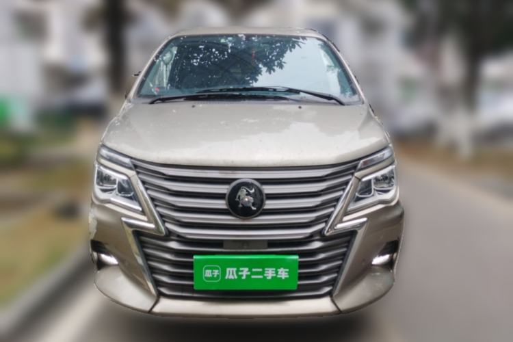 Used FORTHING Lingzhi 2022 Striving Version M5L 1.6L Luxury 7-Seater
