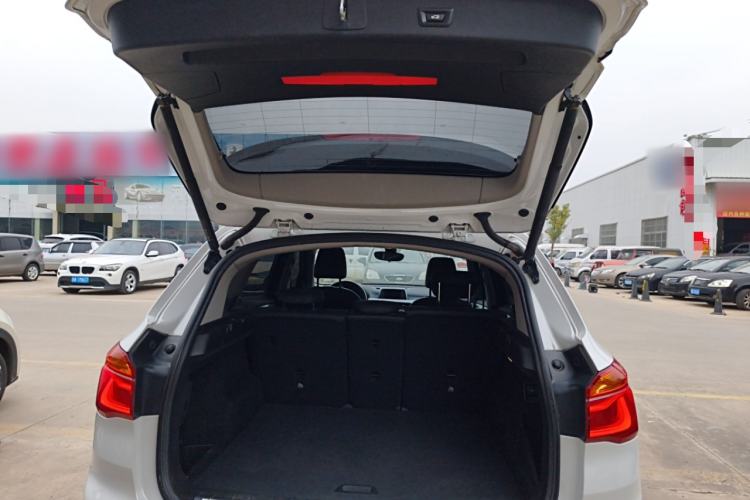 Used BMW X1 2018 sDrive20Li Leading Model