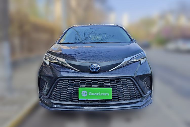 Used Toyota Granvia 2023 2.5L Hybrid Comfort Edition Front