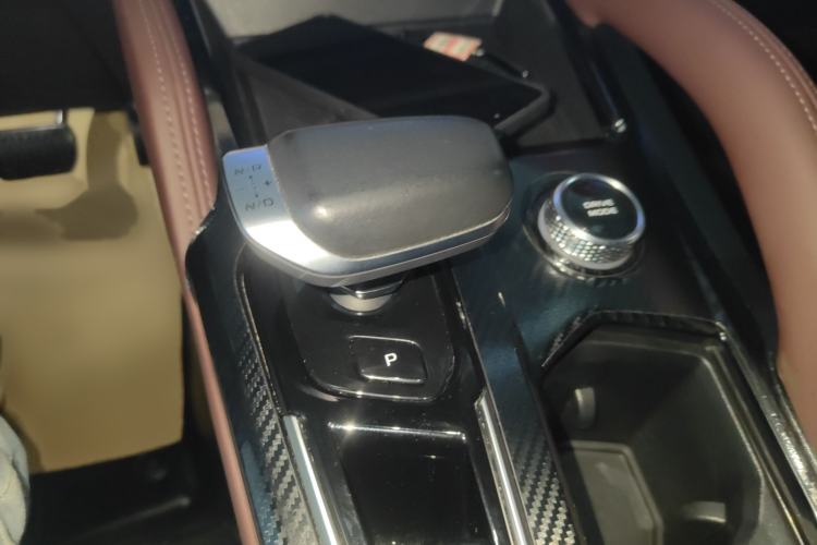 Used Geely Auto Monjaro L 2021 2.0TD DCT EVO Two-Wheel Drive Prestige Version
