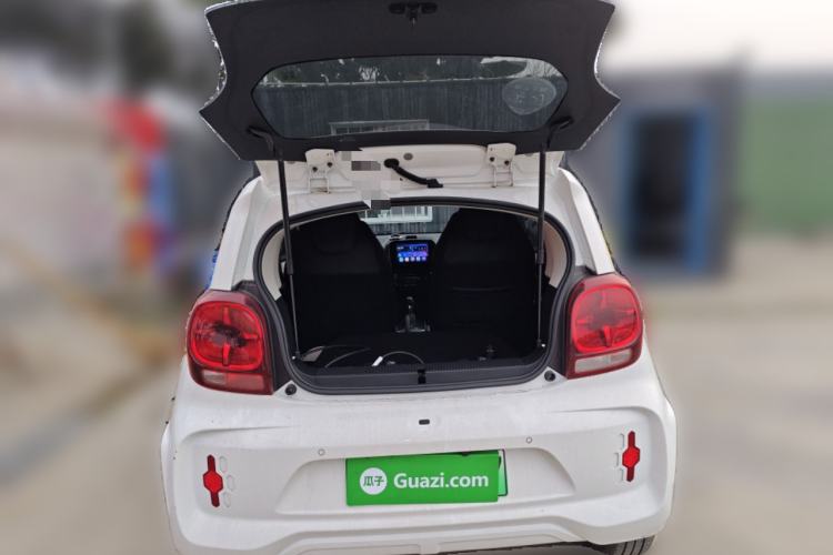 Used Roewe Clever 2022 311km QiQi BoBo Edition Trunk