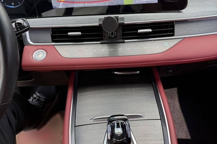 Used Chery Tiggo 7 PLUS 2023 1.6 TGDI DCT Flagship Version