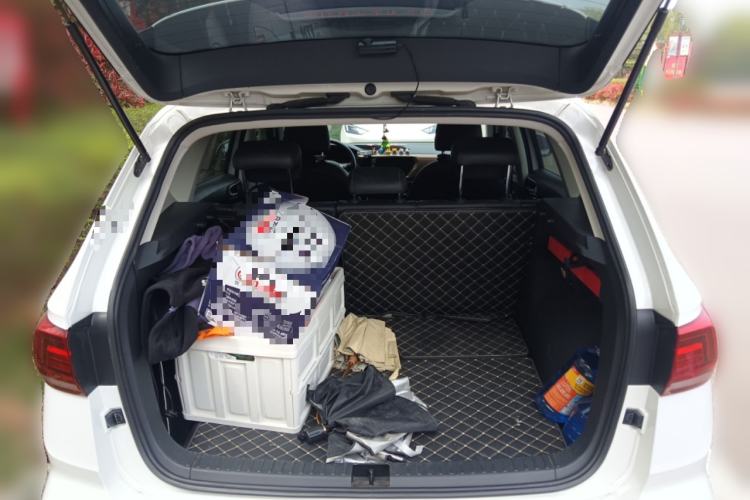 Used Volkswagen Tharu 2019 280TSI Two-Wheel Drive Luxury Version China VI Standard Trunk