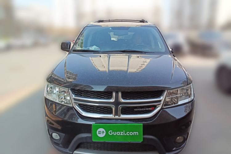 Used Dodge Journey 2013 2.4L Two-Wheel Drive Luxury Version
