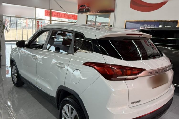 Used BAIC Beijing X3 2019 1.5T Manual Glory Edition Exterior 3