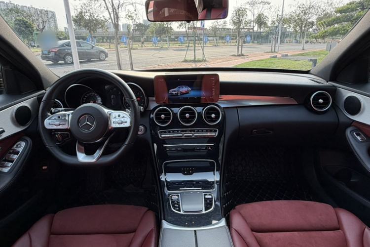 Used Mercedes-Benz C-Class 2019 C 260 Sport Edition Interior 2