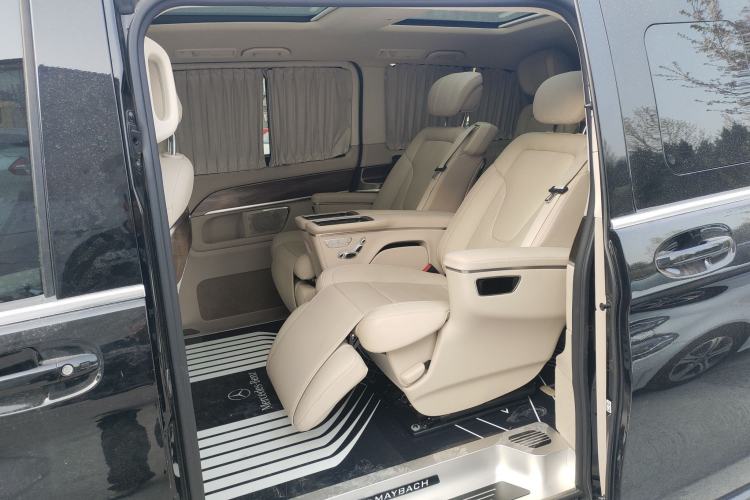 Used Mercedes-Benz V-Class 2021 V 260 Prestige Edition