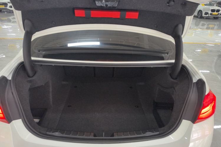 Used BMW 3 Series 2019 320Li Fashion Model Trunk