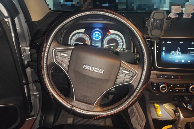 Used Isuzu mu-X 2020 1.9T Diesel Automatic 4x4 Enjoyment Edition 5 Seats China VI Standard