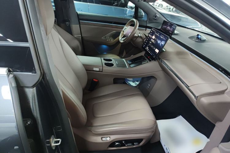 Used Hima Luxeed R7 2025 Range-Extended Version 251 km Max