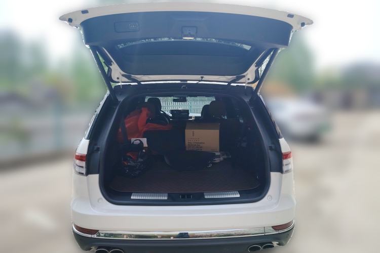 Used Lincoln Aviator 2021 3.0T V6 All-Wheel-Drive Executive Edition
