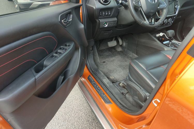 Used Soueast DX3 2016 1.5T CVT Flagship Model