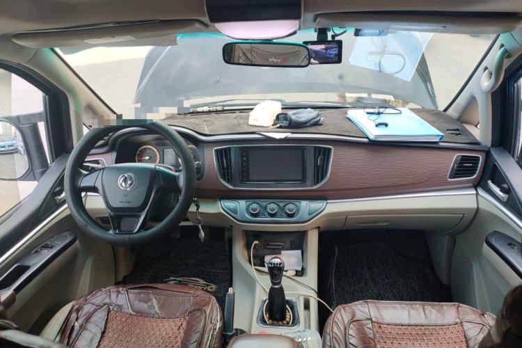 Used FORTHING Lingzhi 2018 M5L 1.6L 7-Seater Luxury Model