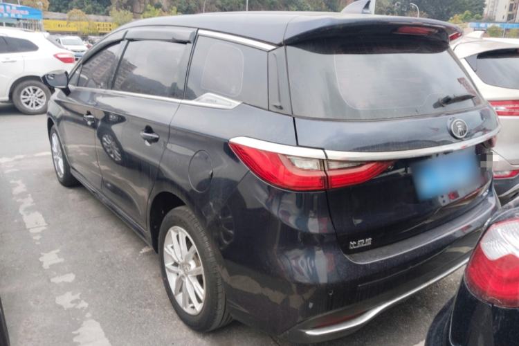 Used BYD Song MAX 2019 1.5T Manual Smart Connect Ruiyi Model 6 Seats China V Standard
