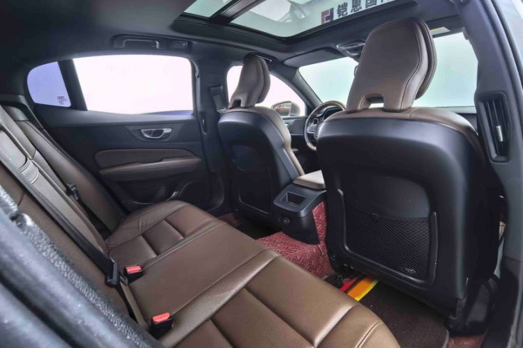 Used Volvo S60 2020 T4 Zhiyi Luxury Edition