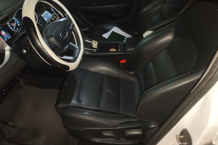 Used Geely Auto Emgrand 2019 Leading Edition 1.5L CVT Luxury Model China VI Standard Left Front Seat