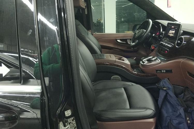 Used Mercedes-Benz V-Class 2018 V 260 L Prestige Extended Version China VI
