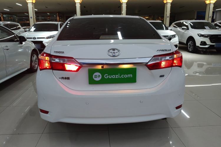 Used Toyota Corolla 2014 1.6L CVT GL-i Rear