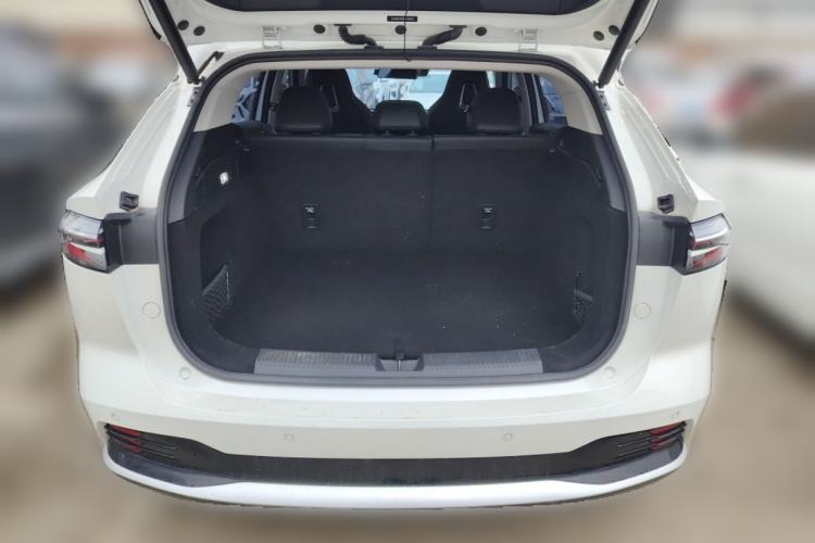 Used Roewe D5X DMH 2024 135 Tech Edition