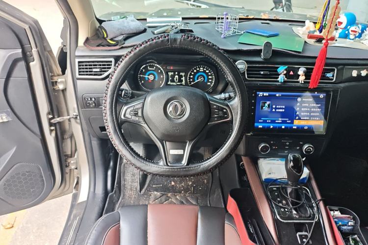 Used Dongfeng Fengon 580 2017 Revised Version 1.5T CVT Luxury Edition
