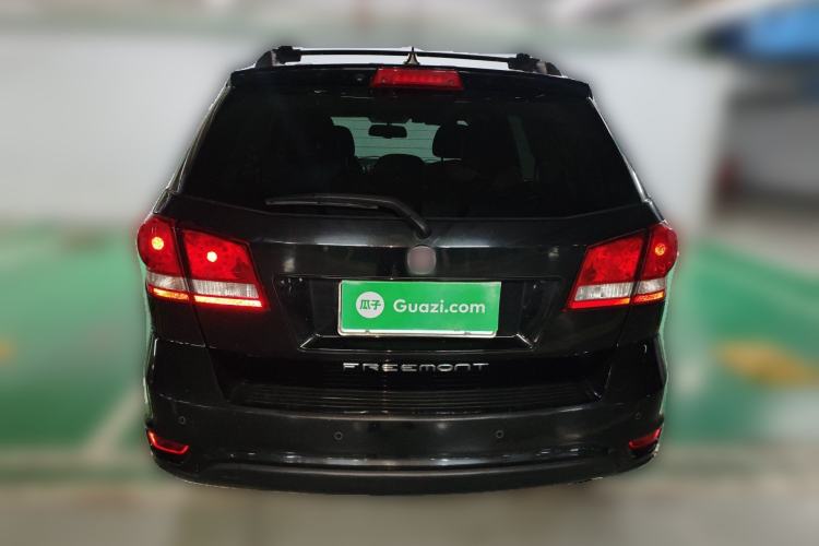 Used Fiat Freemont 2012 2.4L Luxury Edition Rear