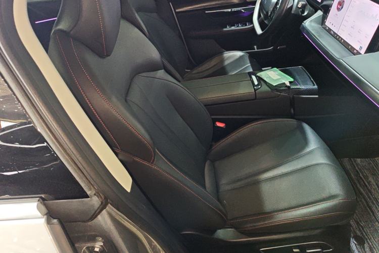 Used XPeng P7 2023 586E Right Front Seat