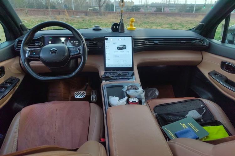 Used Nio ES8 2020 580 km Range Signature Edition Six-Seater Version
