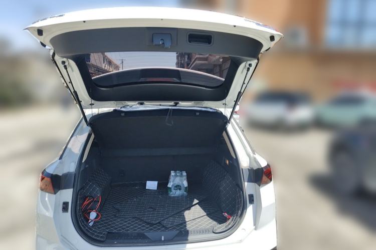 Used Bestune T77 2023 1.5T Automatic Luxury Model Trunk