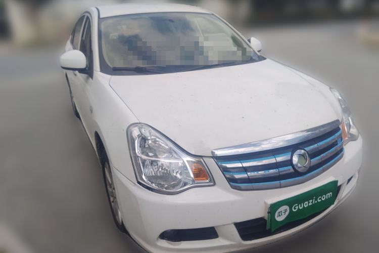 Used Dongfeng Junfeng E11K 2019 Standard Model
