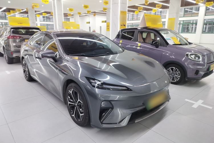 Used Deepal L07 2024 230Max Range-Extended Version Exterior 1