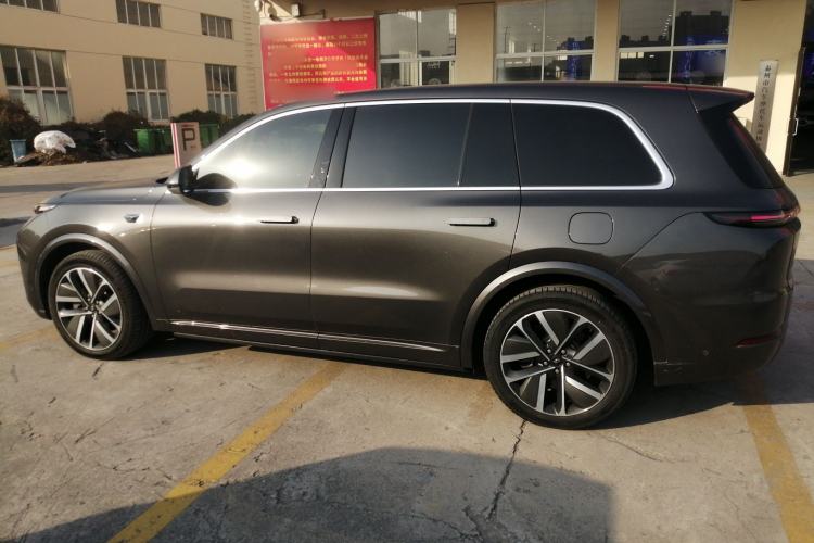 Used Li Auto L9 2022 Max model
