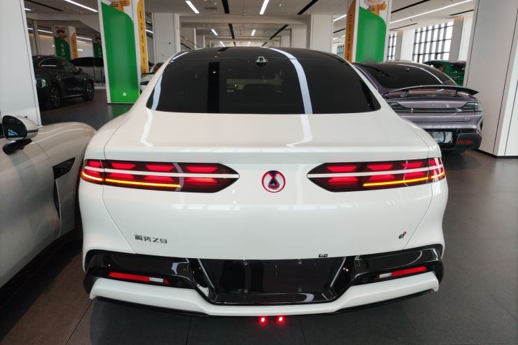 Used Denza Z9 2024 1100 km All-Wheel-Drive Ultra Version
