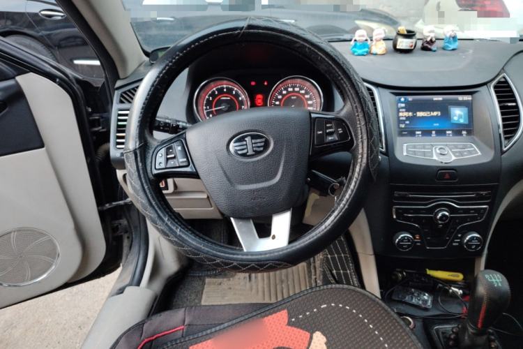 Used Bestune B50 2013 1.6L manual luxury version