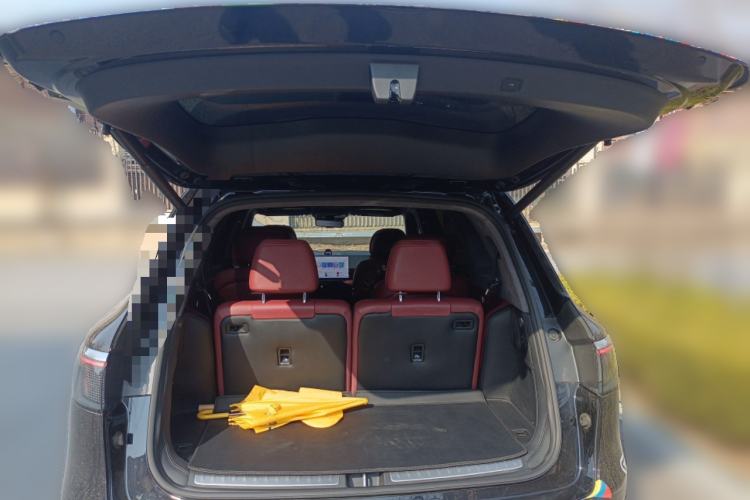 Used Hima AITO M8 2025 Extended-Range Max+ Version 53.4 kWh 6-Seater Edition Trunk