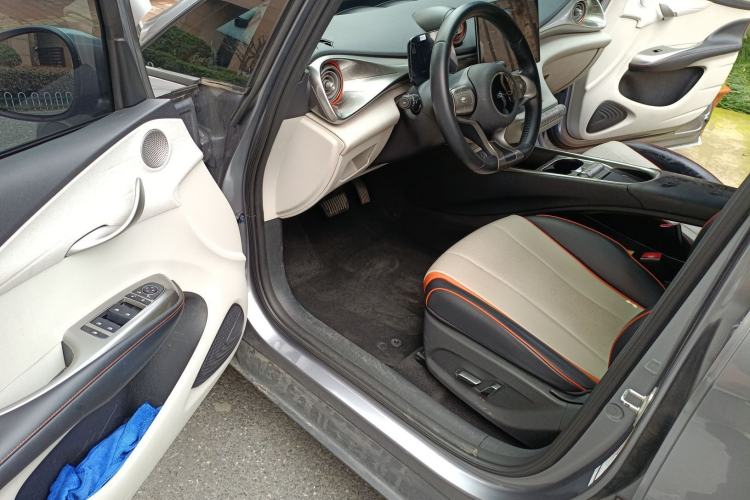 Used BYD Dolphin 2021 405 km Fashion Edition
