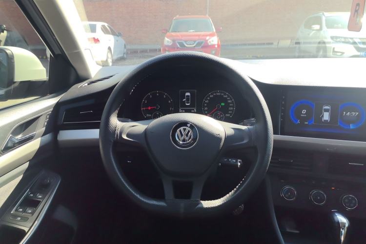 Used Volkswagen Bora 2019 1.5L Automatic Fashion Model Steering Wheel