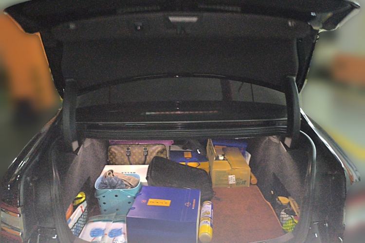 Used Lincoln Continental 2017 2.0T Two-Wheel Drive Deluxe Edition Trunk