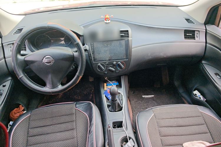 Used Nissan Tiida 2014 1.6L Manual Comfort Model
