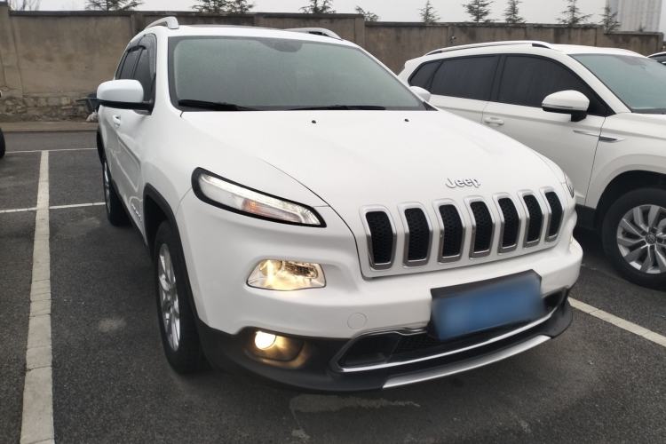 Used Jeep Cherokee 2017 2.4L Leading Smart Edition