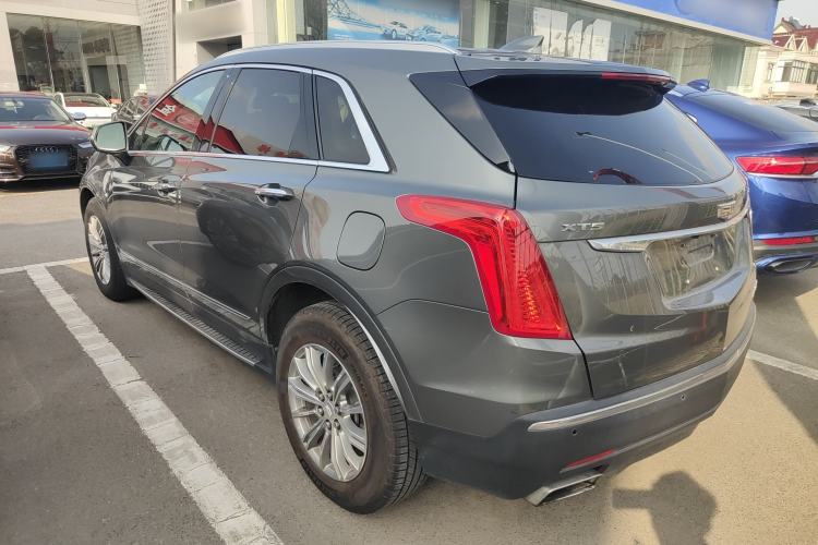 Used Cadillac XT5 2018 25T Luxury Model