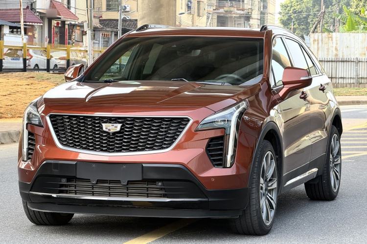 Used Cadillac XT4 2018 28T 4x4 Platinum Sport Edition