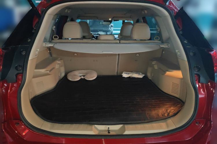 Used Nissan X-Trail 2017 2.5L CVT Luxury Edition 4WD
