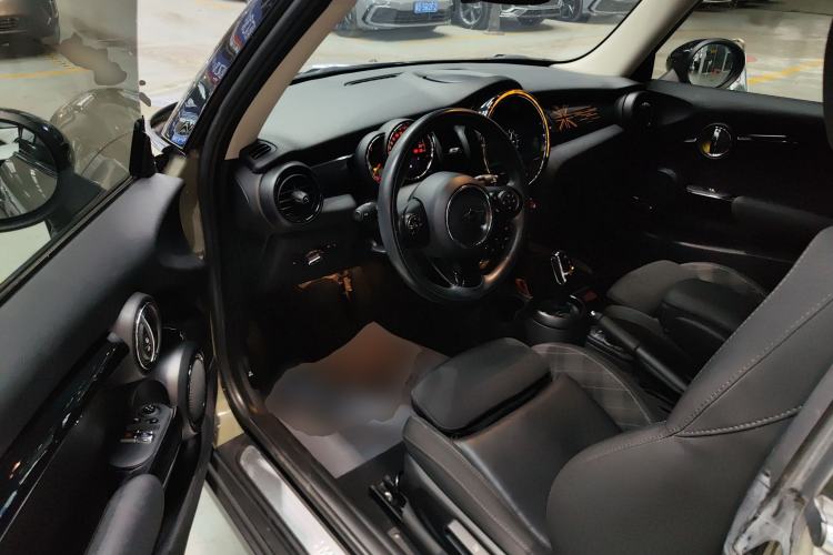 Used MINI MINI 2019 1.5T COOPER Classic Edition