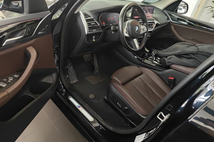 Used BMW X3 2023 xDrive25i M Sport Package
